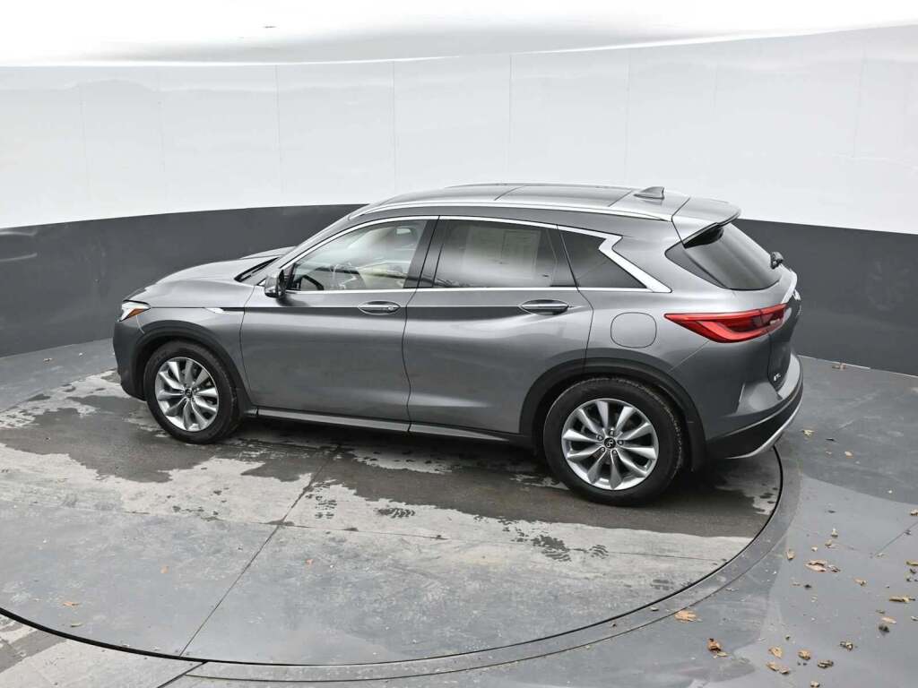 2021 INFINITI QX50 LUXE AWD