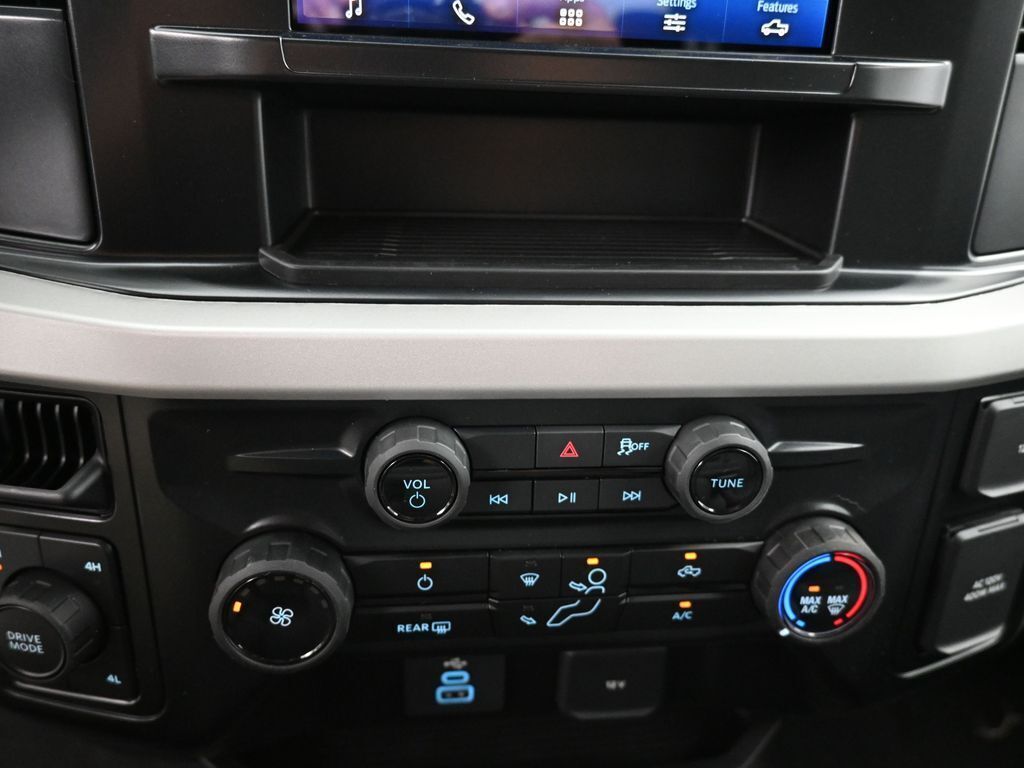 2026 Ford F-350 Super Duty XL