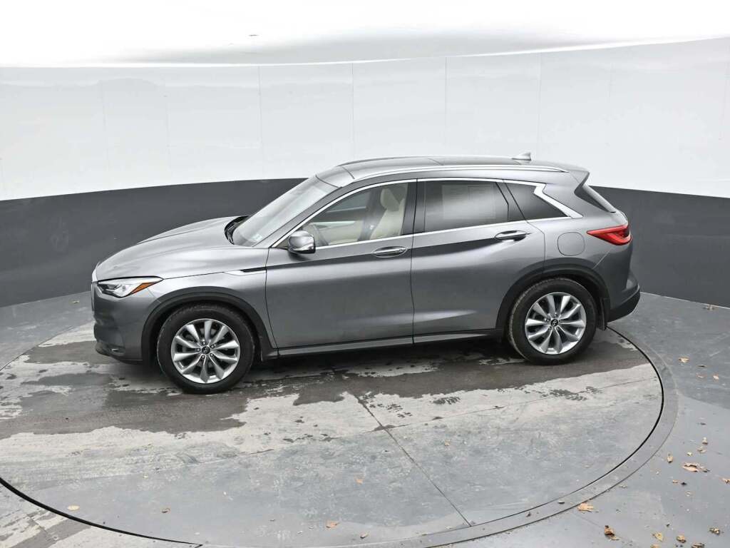 2021 INFINITI QX50 LUXE AWD