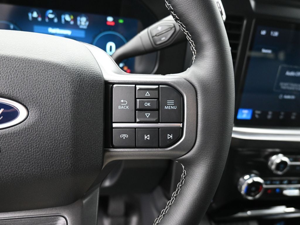 2026 Ford F-350 Super Duty LARIAT