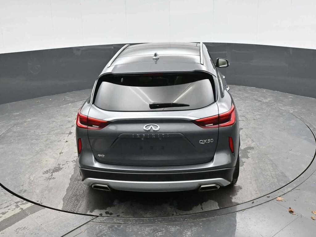 2021 INFINITI QX50 LUXE AWD