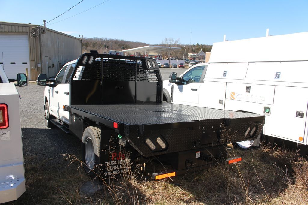 2024 Ford F-350 Chassis XL