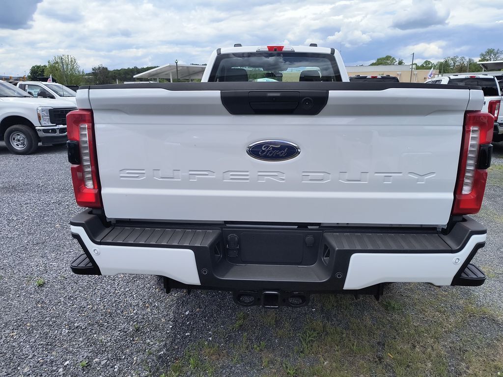 2025 Ford F-350 Super Duty XL