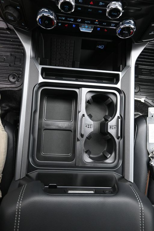 2026 Ford F-350 Super Duty LARIAT