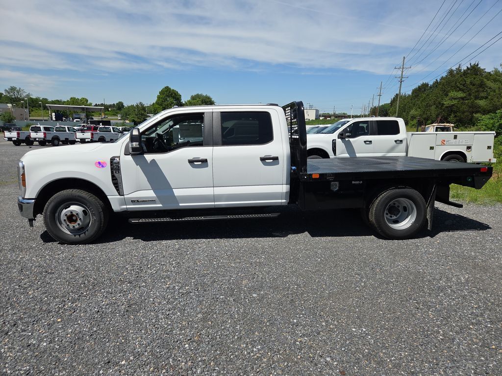 2024 Ford F-350 Chassis XL