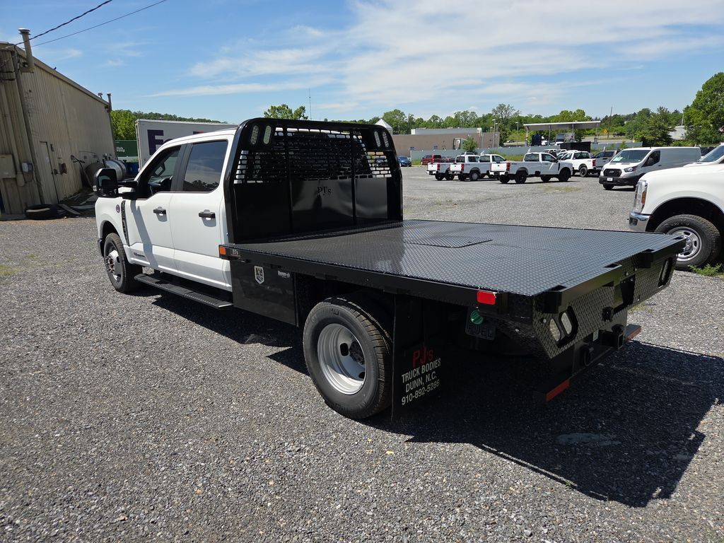 2024 Ford F-350 Chassis XL