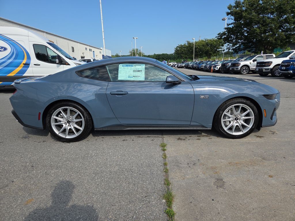 2025 Ford Mustang GT Premium Fastback