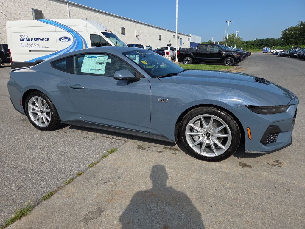 2025 Ford Mustang GT Premium Fastback