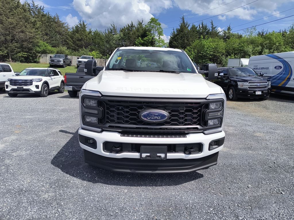 2025 Ford F-350 Super Duty XL
