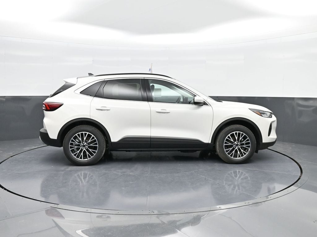 2025 Ford Escape PHEV