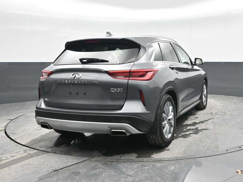 2021 INFINITI QX50 LUXE AWD