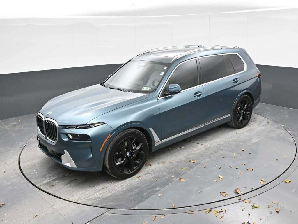 2023 BMW X7 xDrive40i