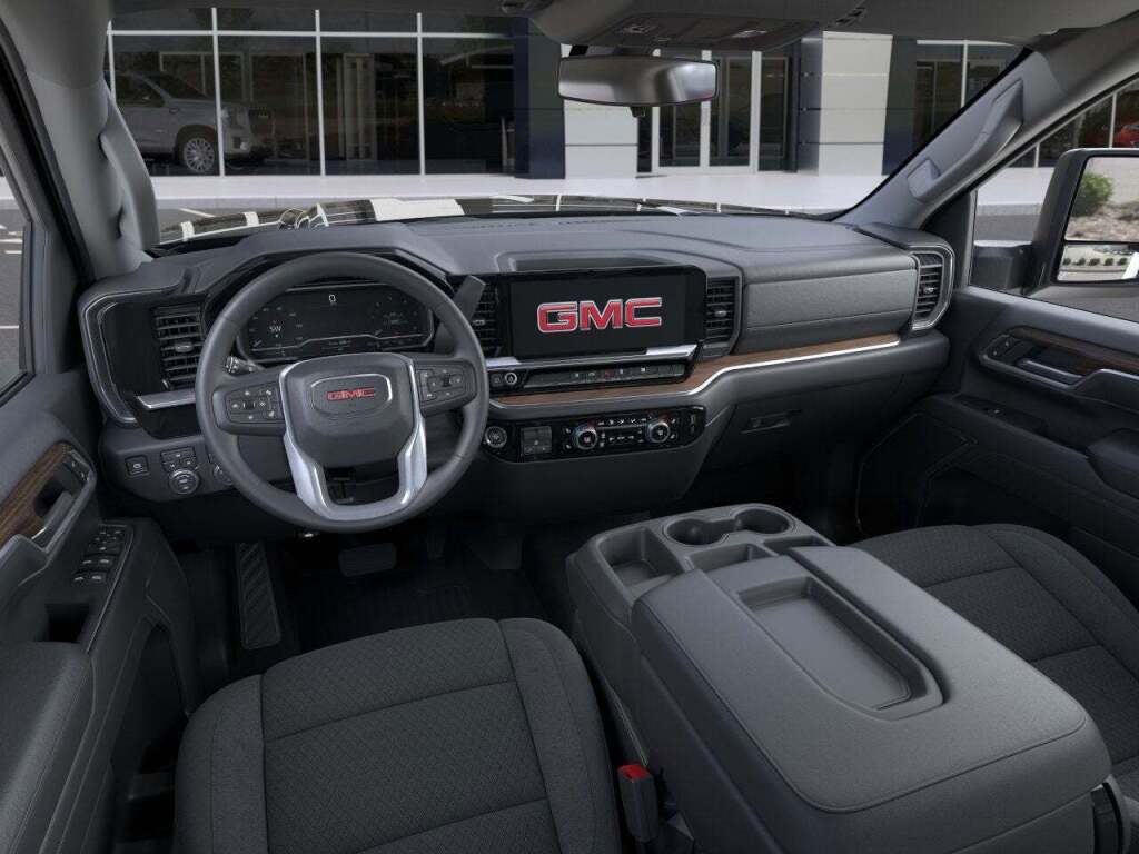 2026 GMC Sierra 2500HD SLE