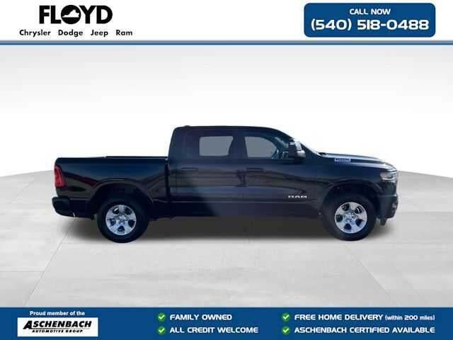 2025 Ram 1500 Big Horn Crew Cab 4x4 5'7" Box