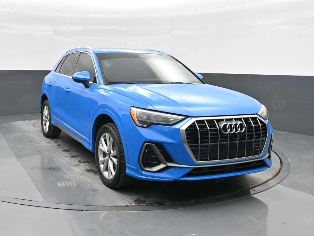 2022 Audi Q3 Premium 45 TFSI S line quattro Tiptronic