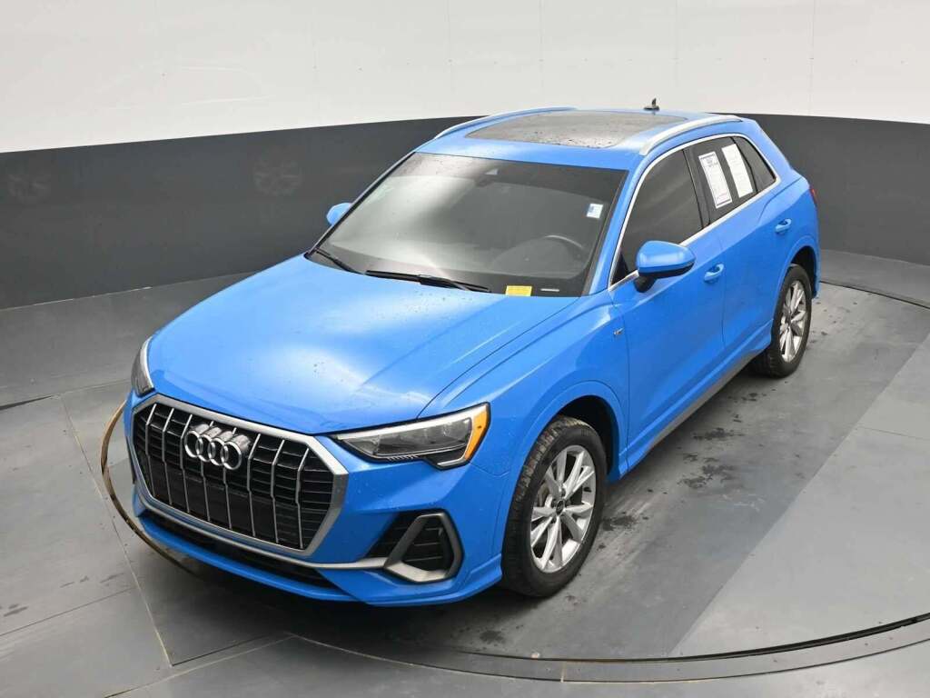 2022 Audi Q3 Premium 45 TFSI S line quattro Tiptronic
