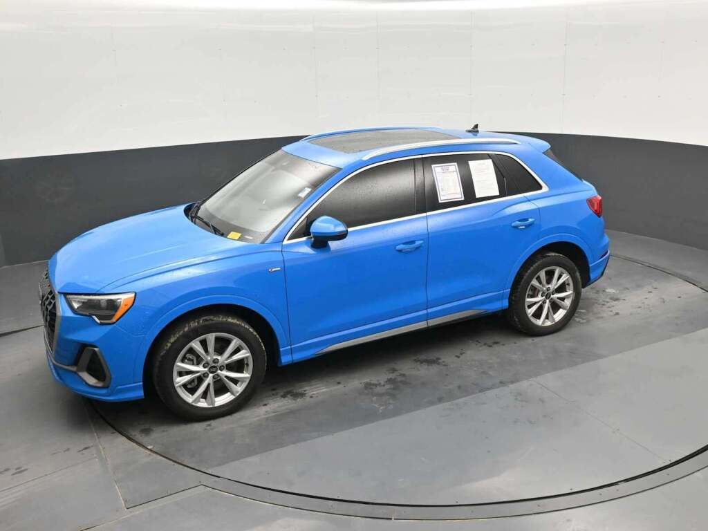 2022 Audi Q3 Premium 45 TFSI S line quattro Tiptronic