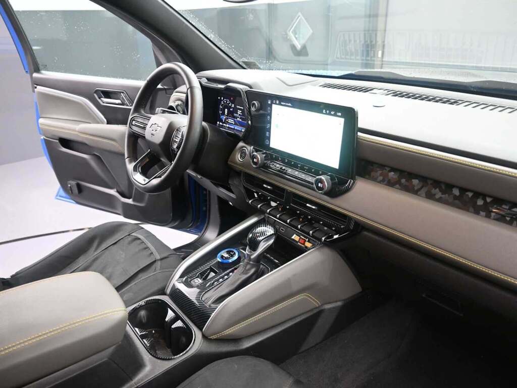 2025 Chevrolet Colorado 4WD ZR2