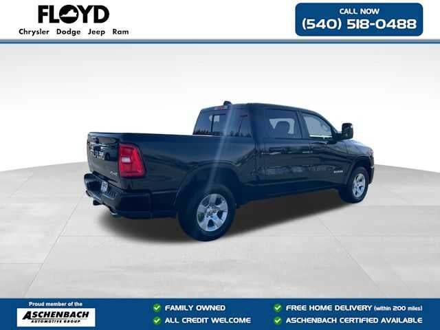 2025 Ram 1500 Big Horn Crew Cab 4x4 5'7" Box