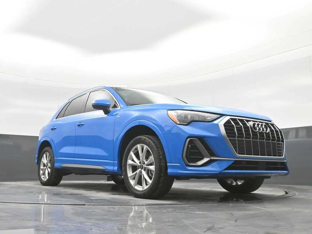 2022 Audi Q3 Premium 45 TFSI S line quattro Tiptronic