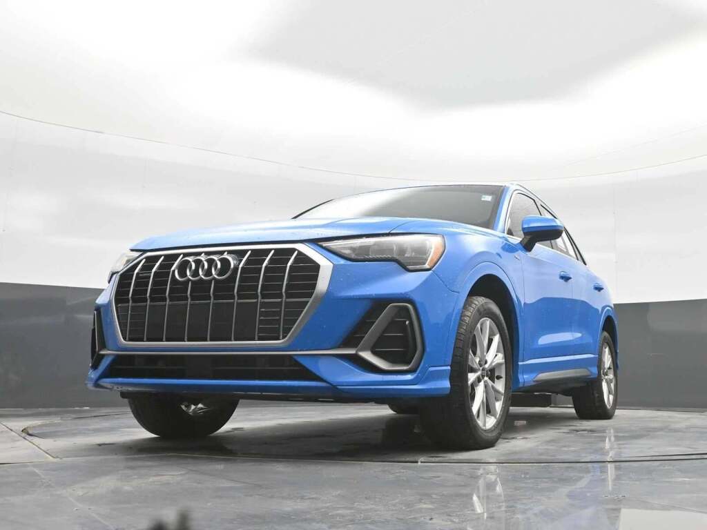 2022 Audi Q3 Premium 45 TFSI S line quattro Tiptronic