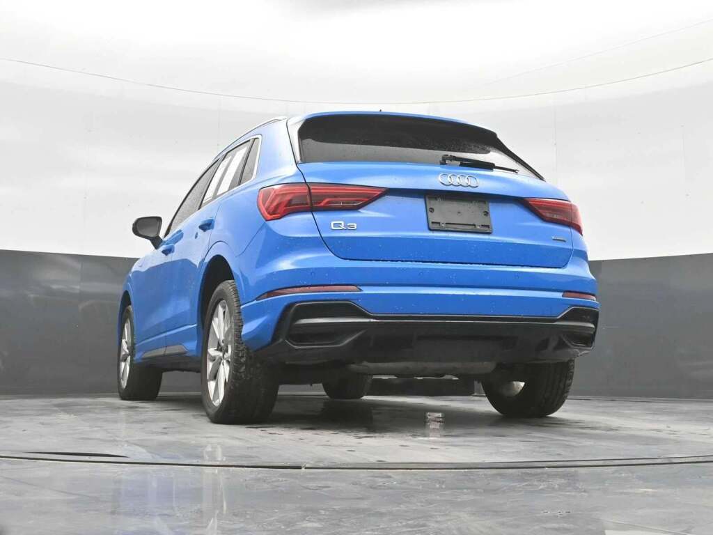 2022 Audi Q3 Premium 45 TFSI S line quattro Tiptronic