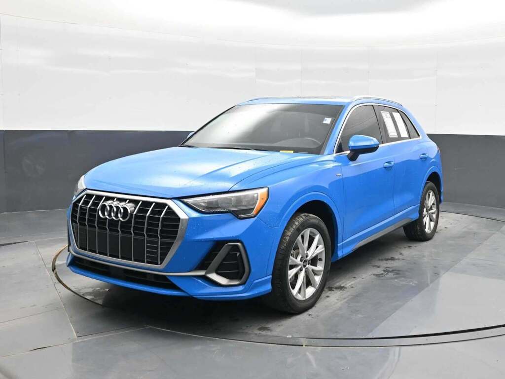 2022 Audi Q3 Premium 45 TFSI S line quattro Tiptronic