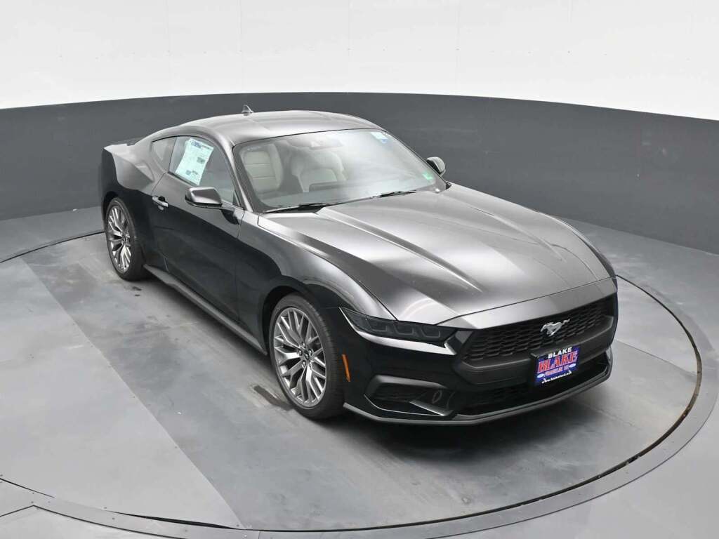 2026 Ford Mustang EcoBoost Premium Fastback