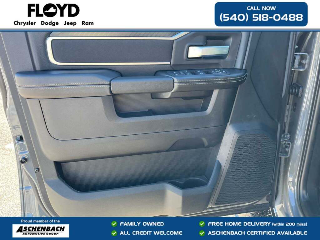 2026 Ram 2500 Big Horn Crew Cab 4x4 6'4" Box