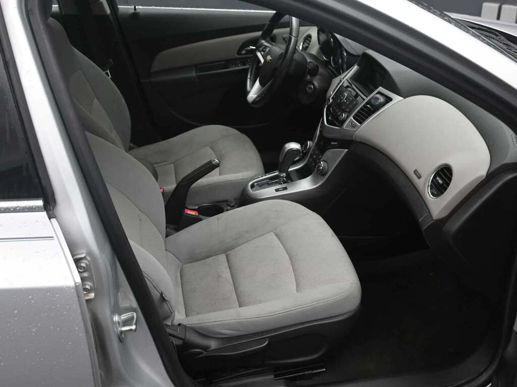 2014 Chevrolet Cruze 1LT Auto