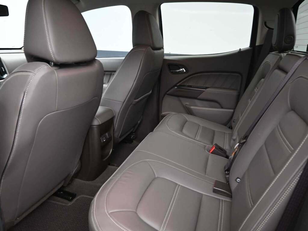 2022 GMC Canyon 4WD Crew Cab Short Box Denali