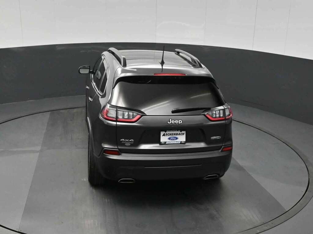 2022 Jeep Cherokee Latitude Lux 4x4