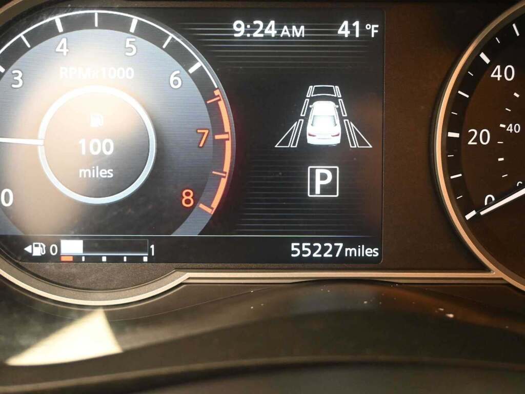 2021 Nissan Versa SR Xtronic CVT