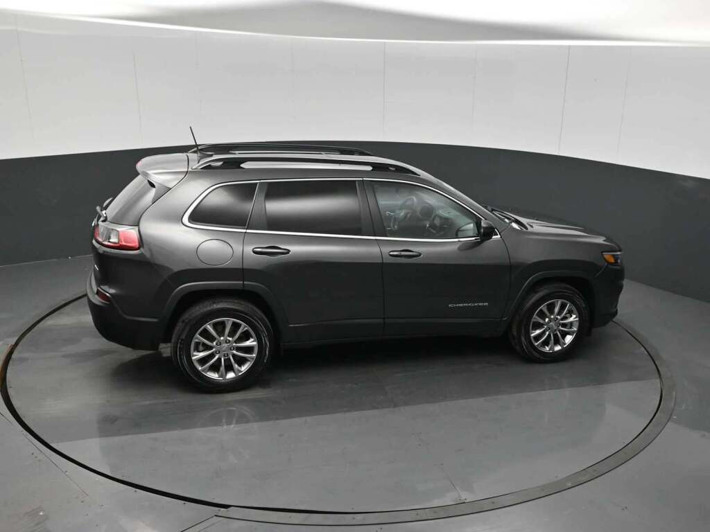 2022 Jeep Cherokee Latitude Lux 4x4