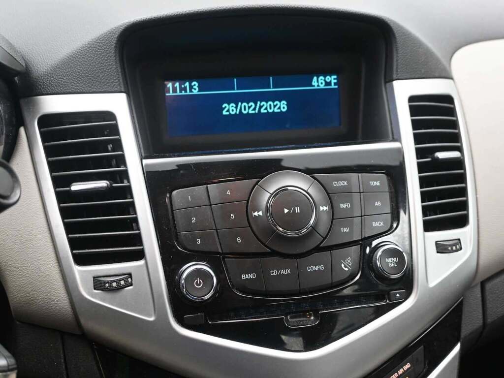 2014 Chevrolet Cruze 1LT Auto