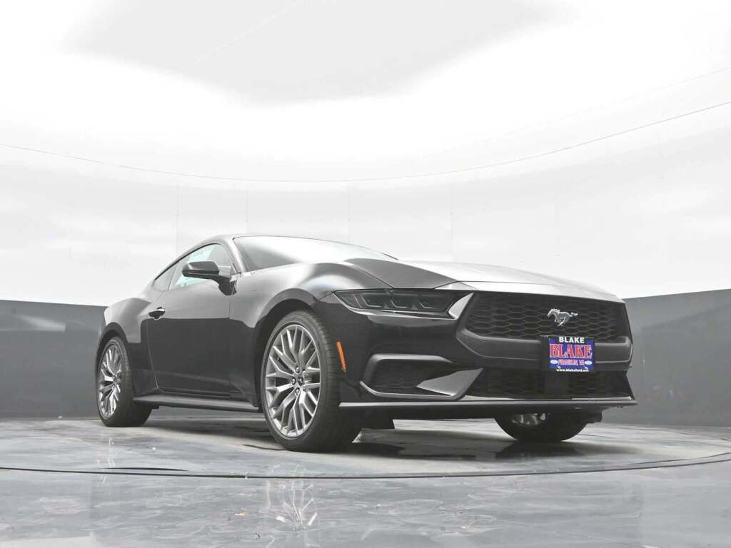 2026 Ford Mustang EcoBoost Premium Fastback