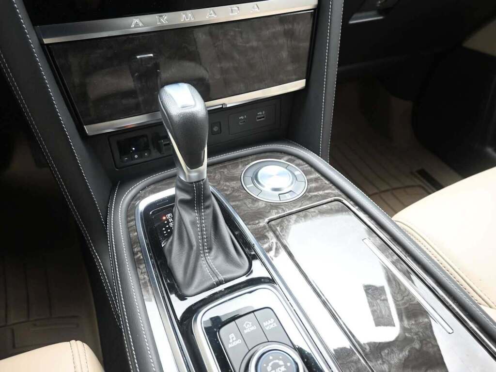 2023 Nissan Armada Platinum 2WD