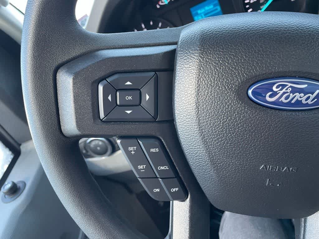 2024 Ford E-450 Cutaway 