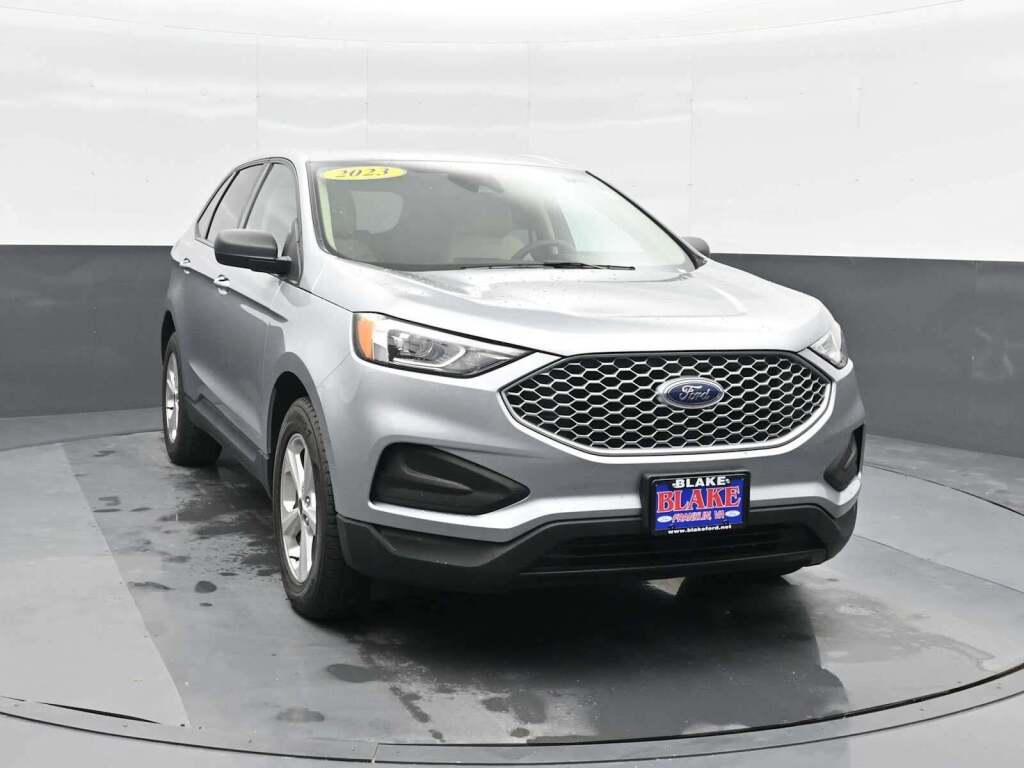 2023 Ford Edge SE