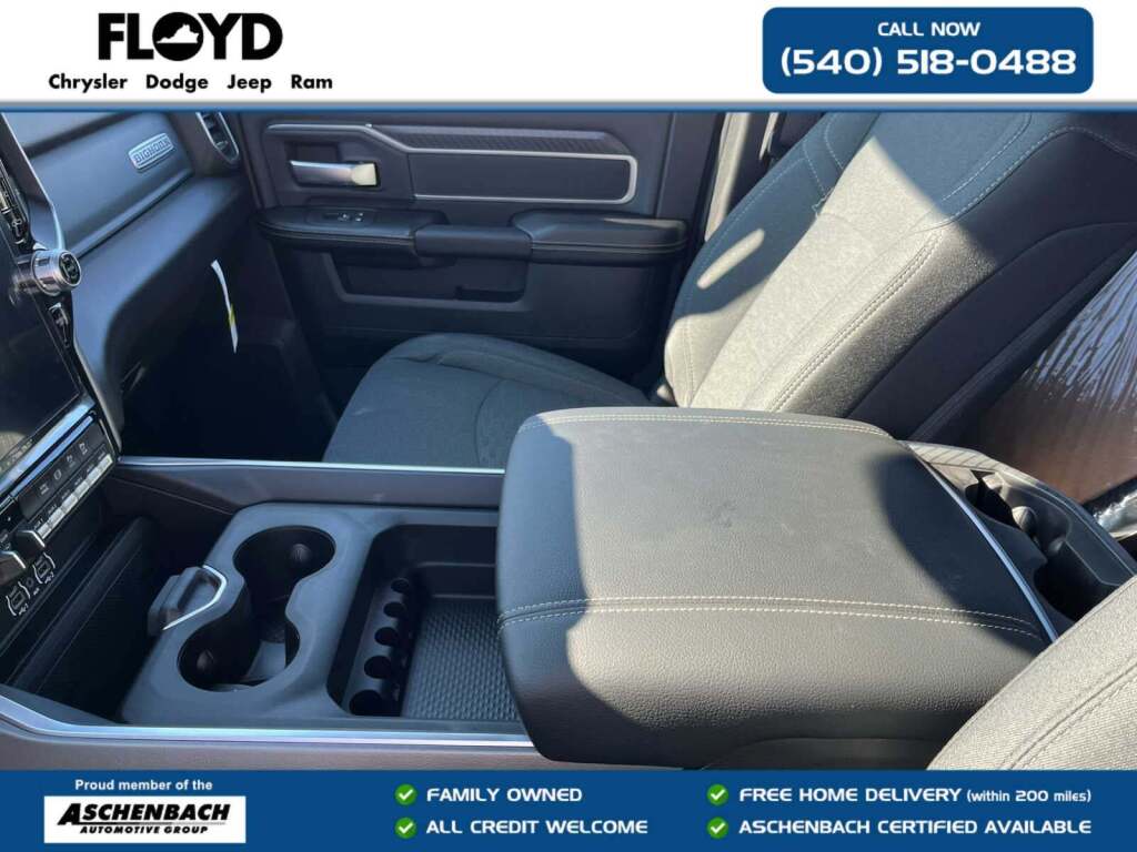 2026 Ram 2500 Big Horn Crew Cab 4x4 6'4" Box