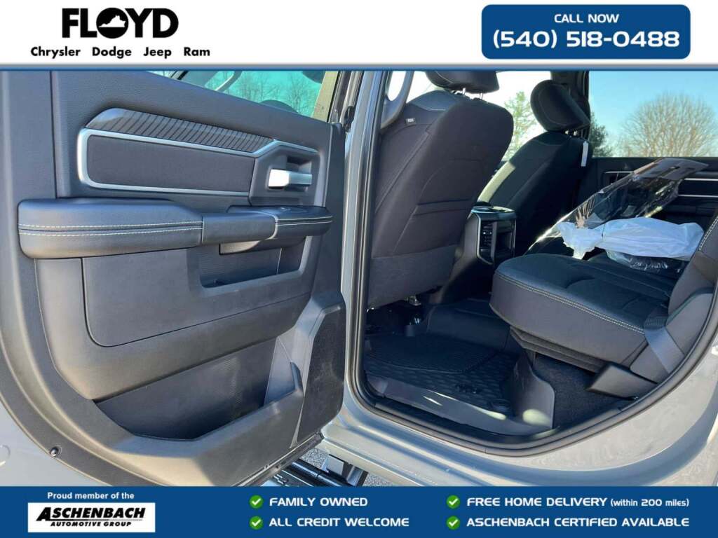 2026 Ram 2500 Big Horn Crew Cab 4x4 6'4" Box