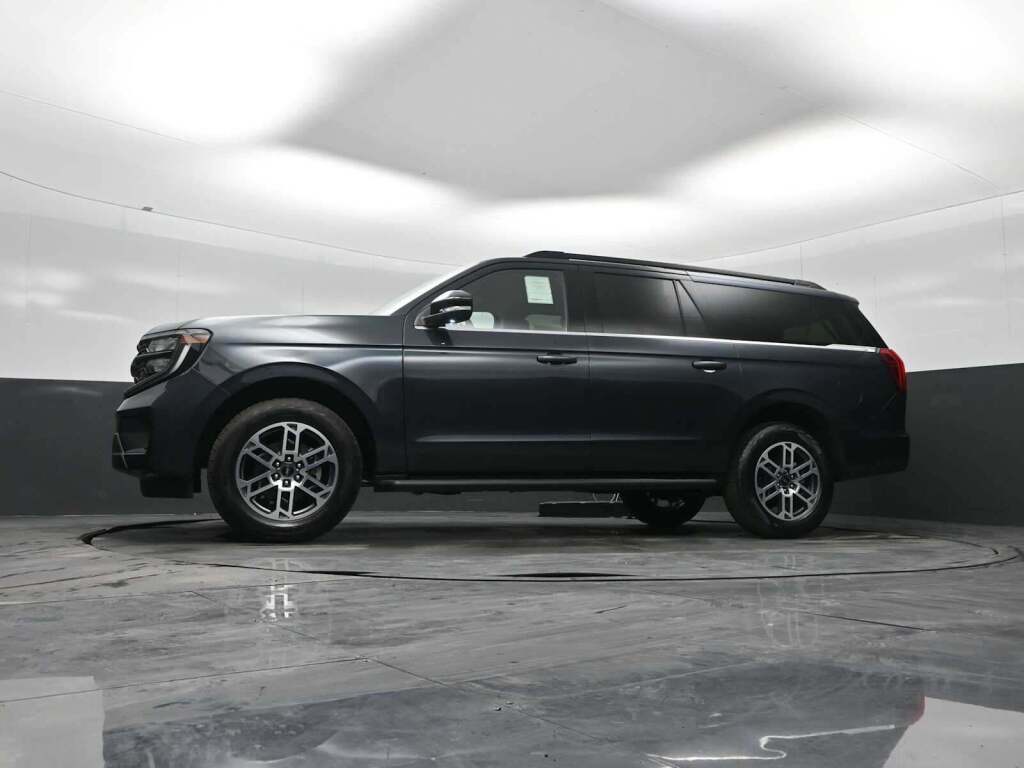 2026 Ford Expedition Max Active MAX