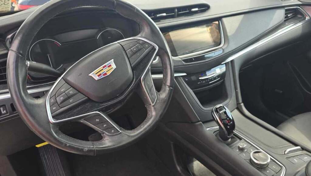 2024 Cadillac XT5 FWD Premium Luxury