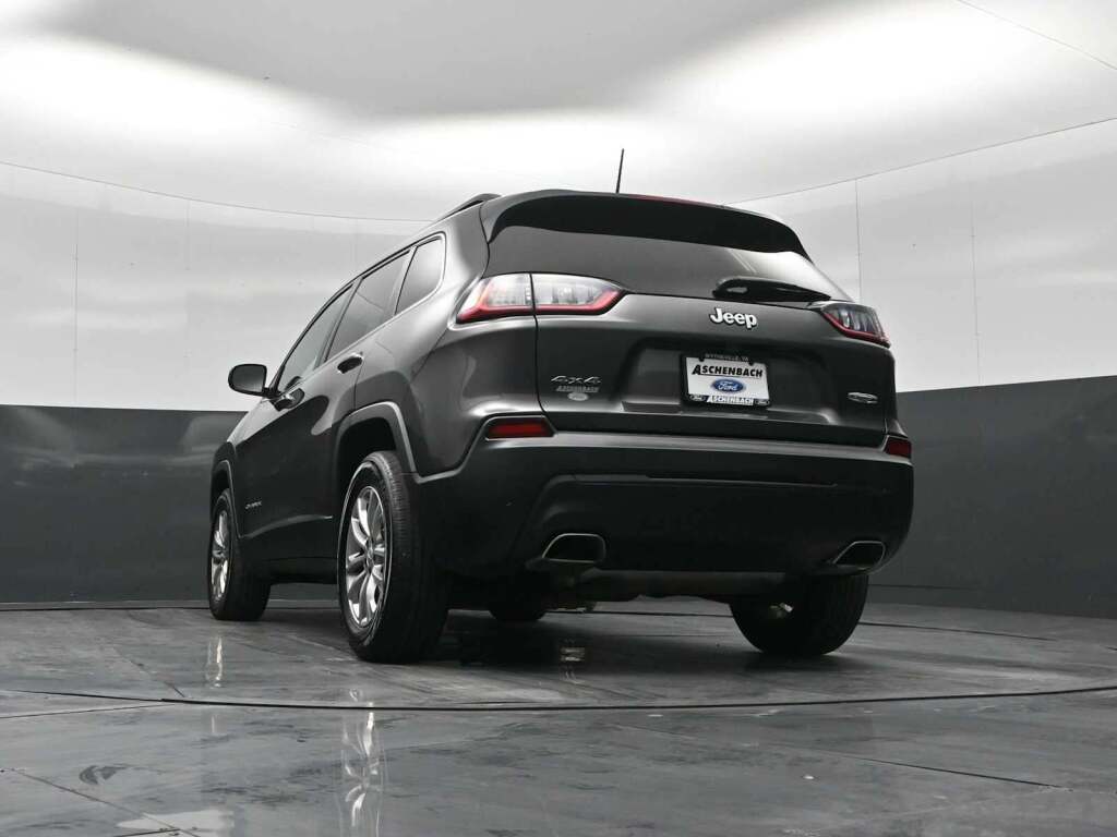 2022 Jeep Cherokee Latitude Lux 4x4