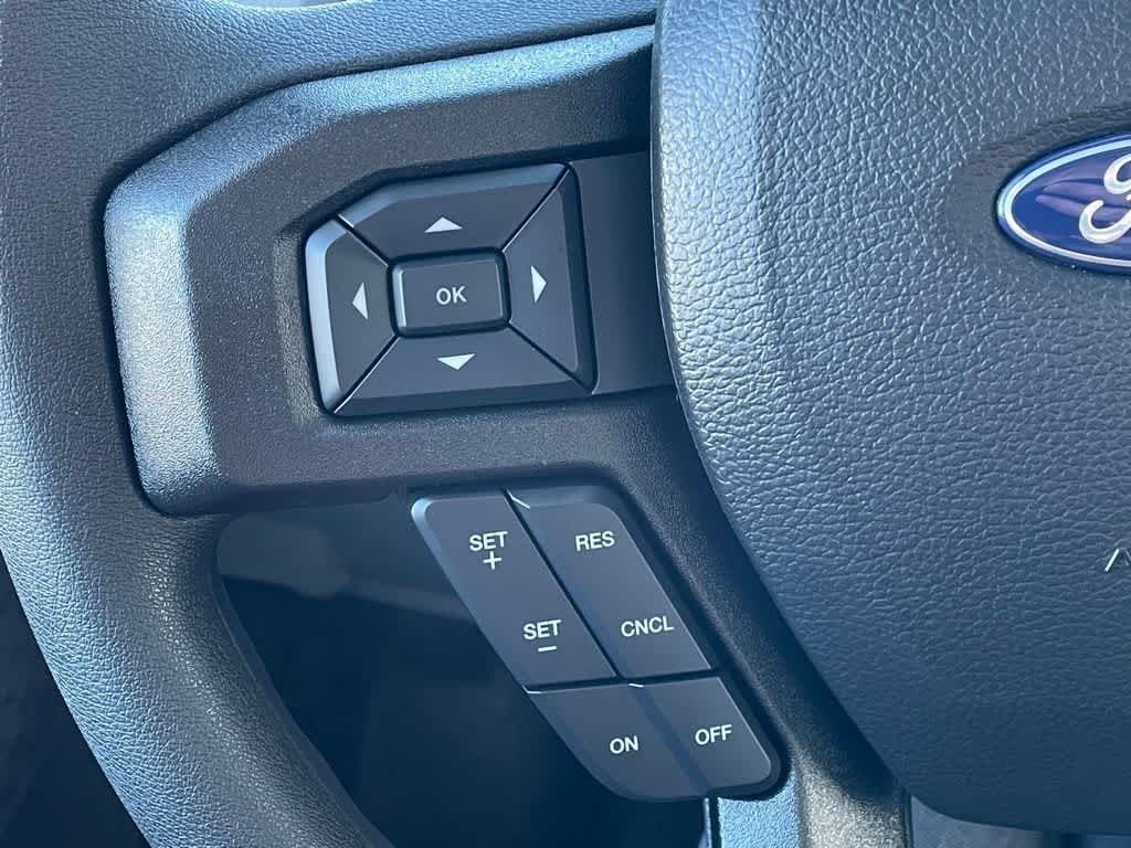 2024 Ford E-450 Cutaway 