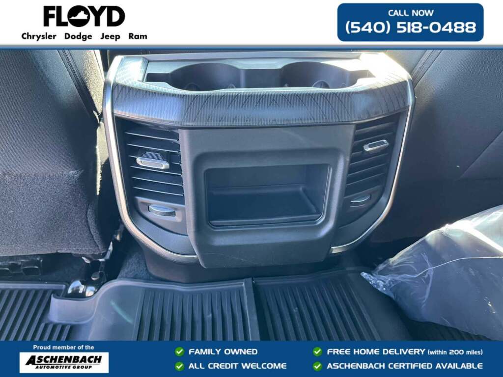 2026 Ram 2500 Big Horn Crew Cab 4x4 6'4" Box