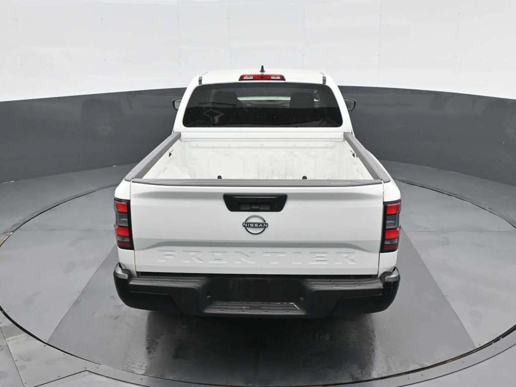 2022 Nissan Frontier King Cab S 4x2