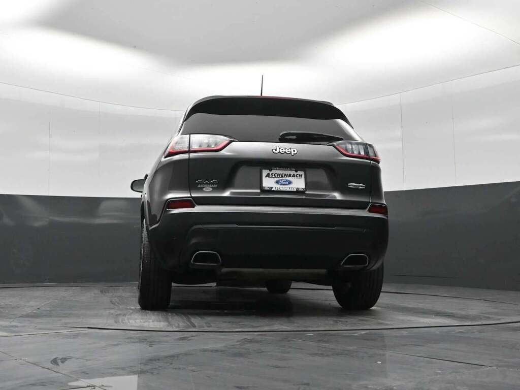 2022 Jeep Cherokee Latitude Lux 4x4