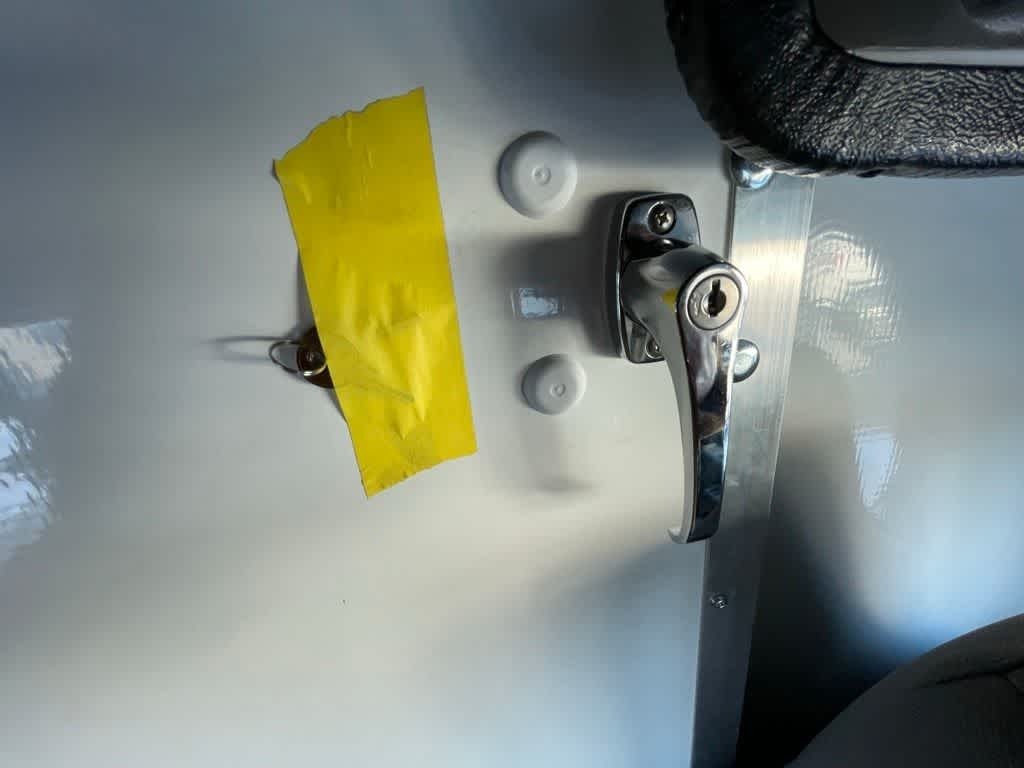 2024 Ford E-450 Cutaway 