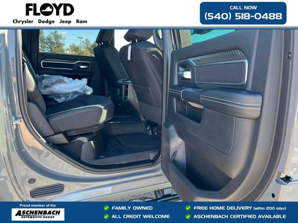 2026 Ram 2500 Big Horn Crew Cab 4x4 6'4" Box